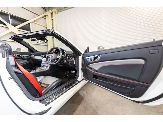 MERCEDES BENZ SLC CL 2018 Image 31