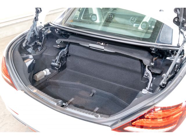 MERCEDES BENZ SLC CL 2018 Image 31