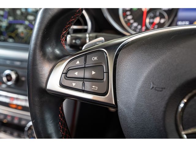 MERCEDES BENZ SLC CL 2018 Image 31