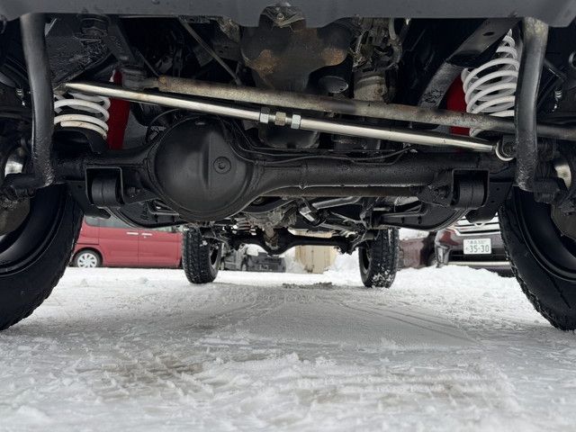 SUZUKI JIMNY 4WD 2008 Image 31