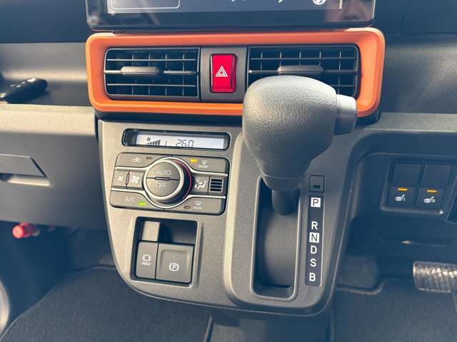 DAIHATSU TANTO 4WD 2024 Image 31