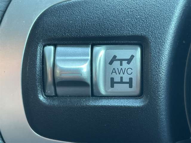 MITSUBISHI LANCER  4WD 2014 Image 31