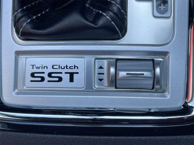 MITSUBISHI LANCER  4WD 2014 Image 31