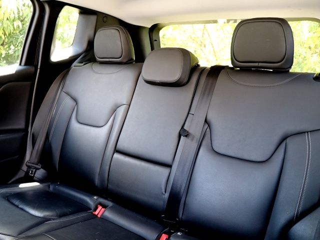 JEEP RENEGADE 2019 Image 31