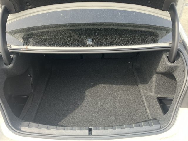 BMW 3SERIES SEDAN 2024 Image 31