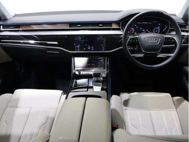 AUDI A8 2023 Image 31