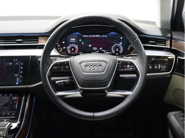 AUDI A8 2023 Image 31