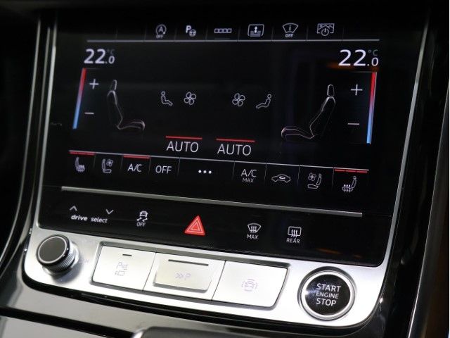 AUDI A8 2023 Image 31