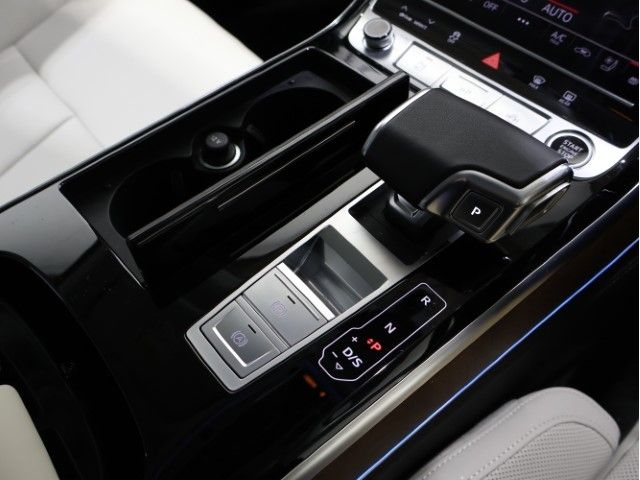 AUDI A8 2023 Image 31