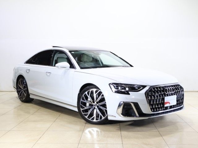 AUDI A8 2023 Image 31