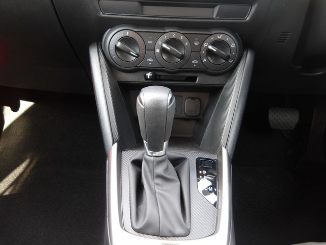 MAZDA 2 2020 Image 31