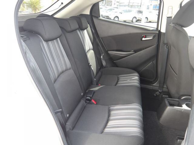 MAZDA 2 2020 Image 31