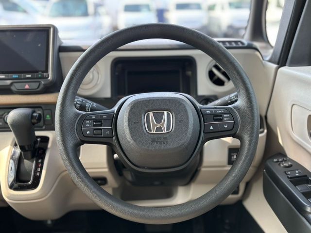 HONDA N BOX 2024 Image 31