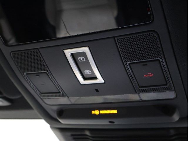 ROVER DISCOVERY SPOR 2024 Image 31