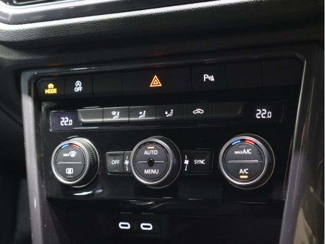 VOLKSWAGEN T-ROC 2021 Image 31