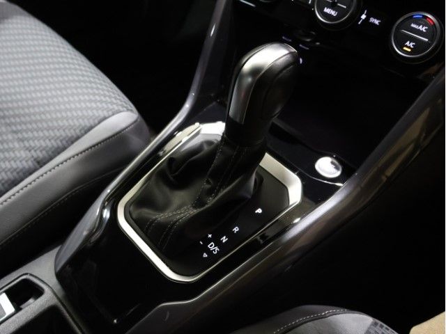 VOLKSWAGEN T-ROC 2021 Image 31