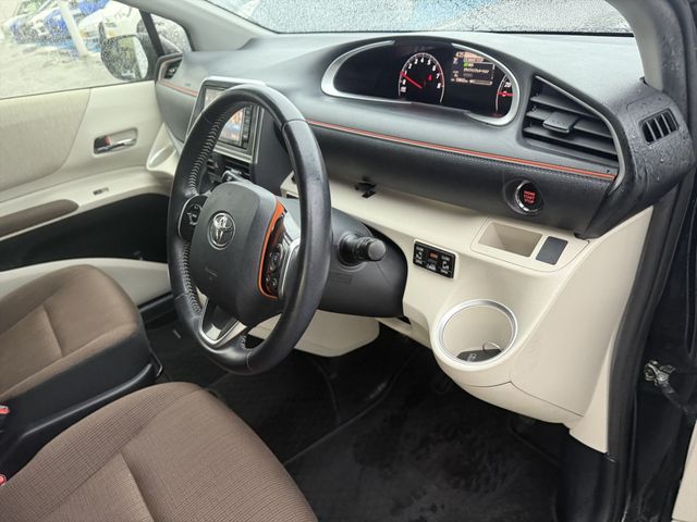 TOYOTA SIENTA 2017 Image 31