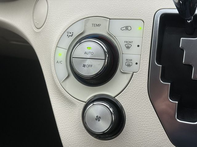 TOYOTA SIENTA 2017 Image 31