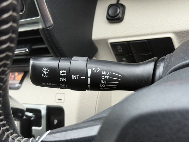 TOYOTA SIENTA 2017 Image 31