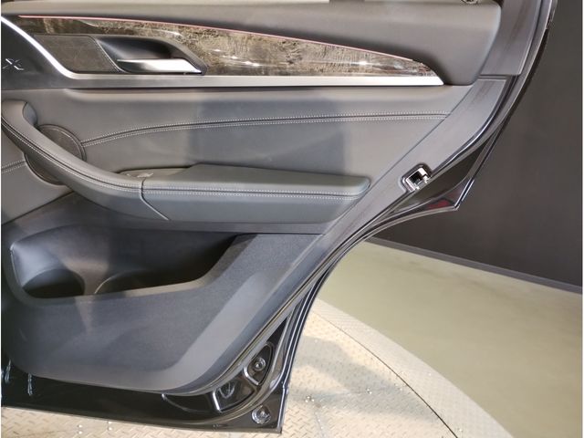 BMW X4 2018 Image 31