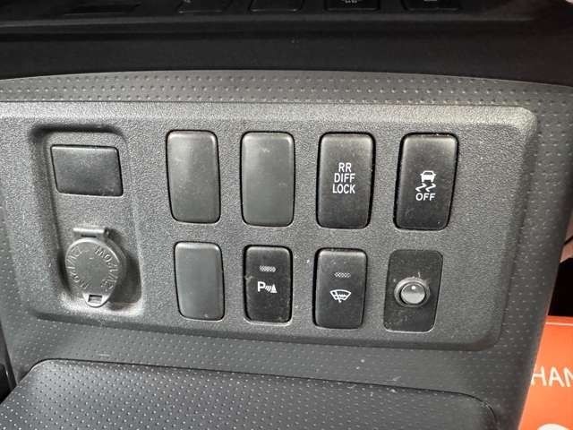 TOYOTA FJ CRUISER 4WD 2018 Image 31