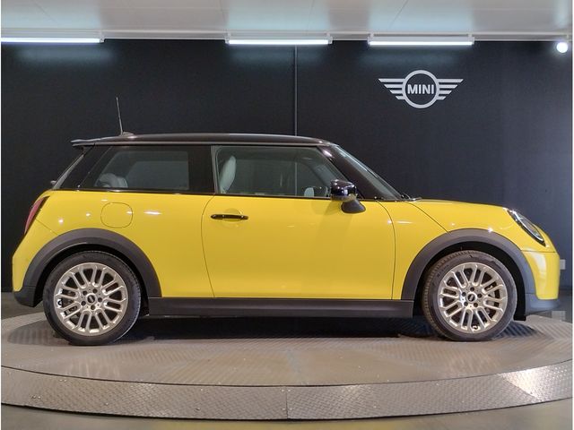 BMW MINI COOPER 2024 Image 31