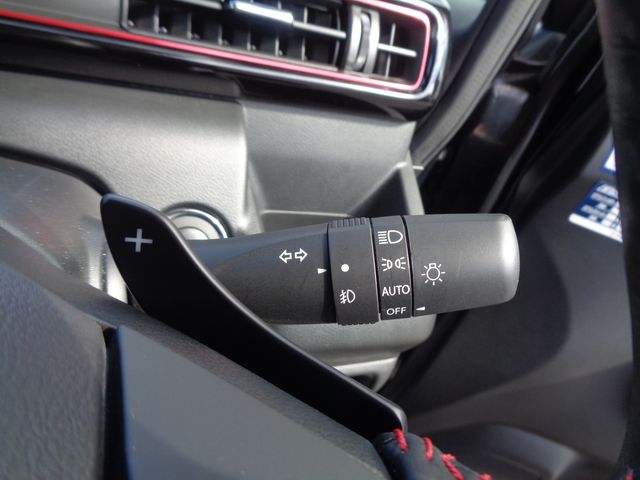 SUZUKI WAGON R STINGRAY 2017 Image 31