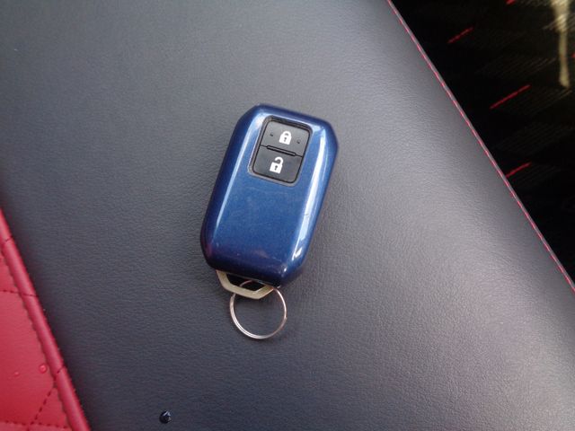 SUZUKI WAGON R STINGRAY 2017 Image 31