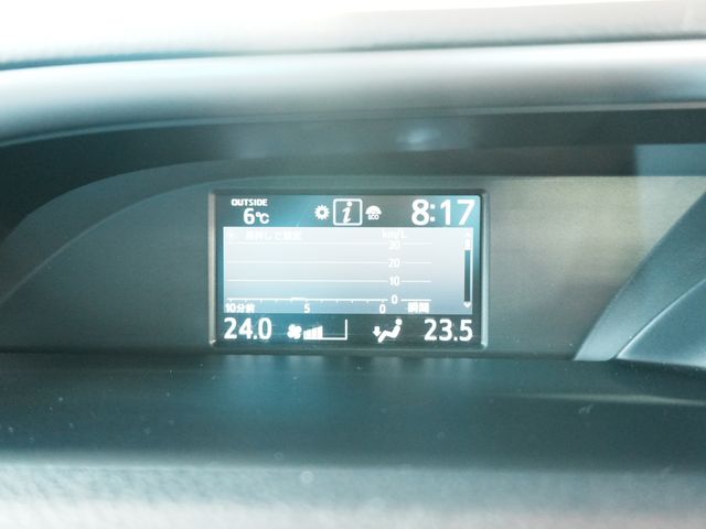 TOYOTA VOXY 2020 Image 31