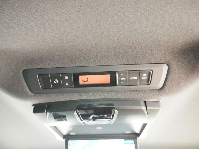 TOYOTA VOXY 2020 Image 31