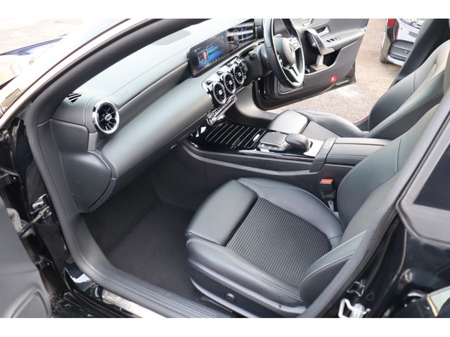 MERCEDES BENZ CLA SH 2021 Image 31