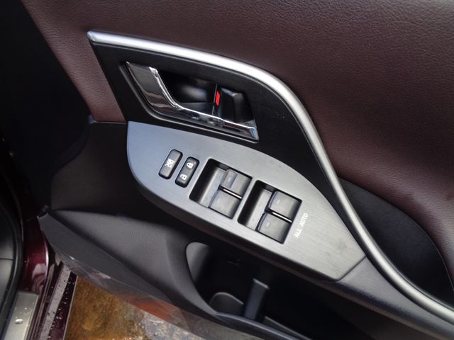 TOYOTA MARK X ZIO 4WD 2009 Image 31