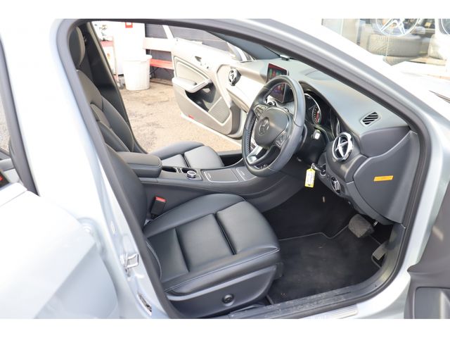 MERCEDES BENZ GLA CL 2019 Image 31