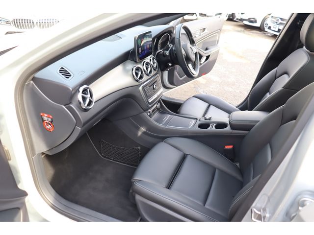 MERCEDES BENZ GLA CL 2019 Image 31