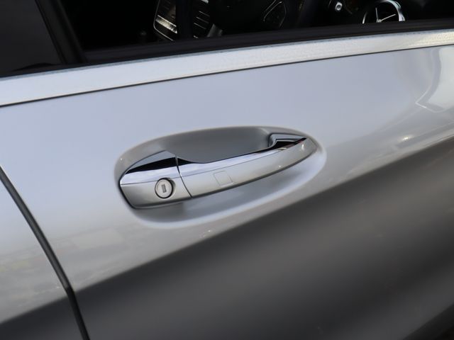 MERCEDES BENZ GLA CL 2019 Image 31