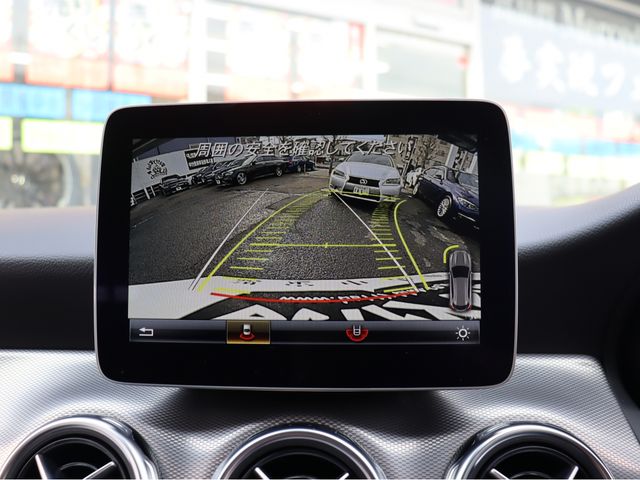 MERCEDES BENZ GLA CL 2019 Image 31