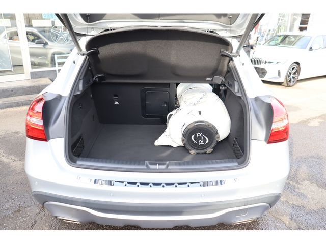 MERCEDES BENZ GLA CL 2019 Image 31