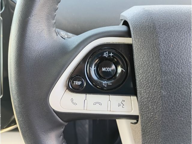 TOYOTA PRIUS 4WD 2015 Image 31