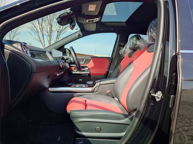 MERCEDES BENZ B CLAS 2019 Image 31