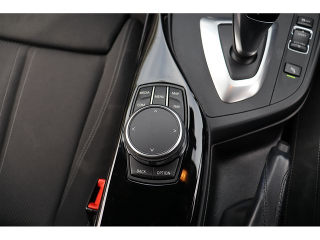 BMW 1SERIES 2018 Image 31