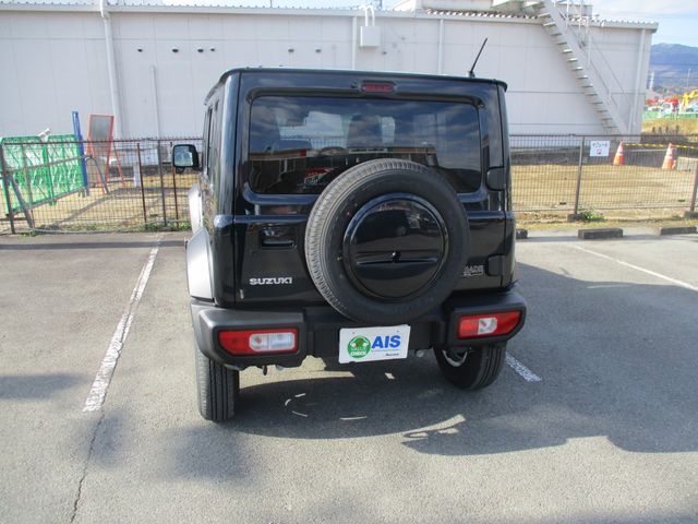 SUZUKI JIMNY NOMADE 2025 Image 31