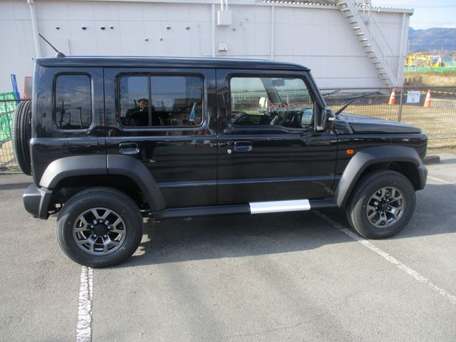 SUZUKI JIMNY NOMADE 2025 Image 31