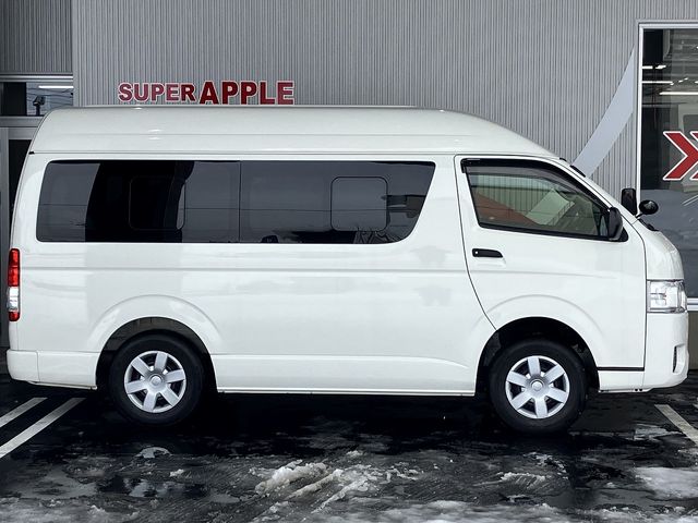 TOYOTA HIACE VAN 4WD 2018 Image 31