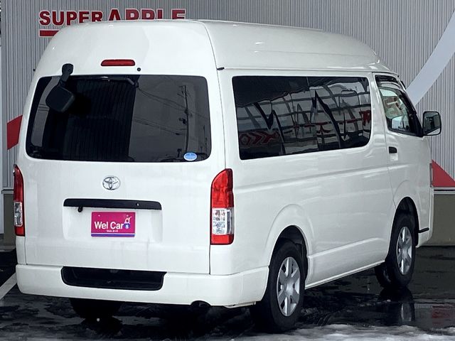 TOYOTA HIACE VAN 4WD 2018 Image 31