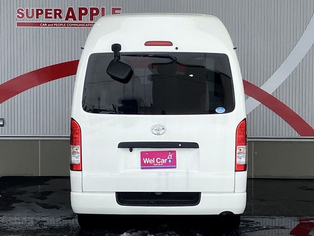TOYOTA HIACE VAN 4WD 2018 Image 31