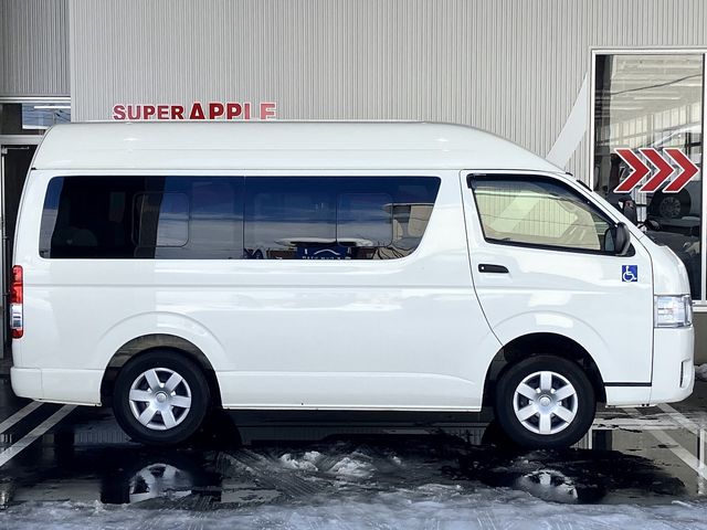 TOYOTA HIACE VAN 4WD 2020 Image 31