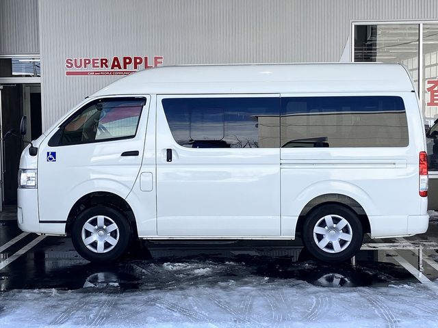 TOYOTA HIACE VAN 4WD 2020 Image 31