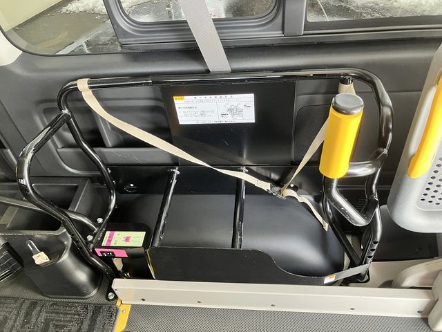 TOYOTA HIACE VAN 4WD 2020 Image 31