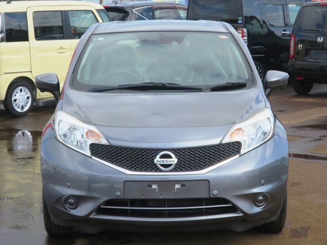 NISSAN NOTE 2015 Image 31