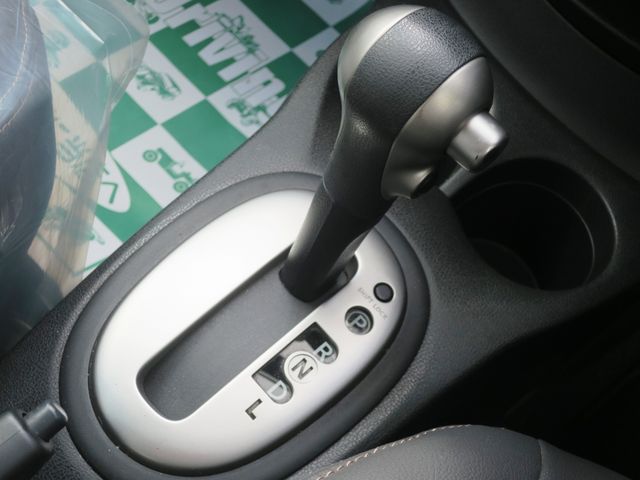 NISSAN NOTE 2015 Image 31